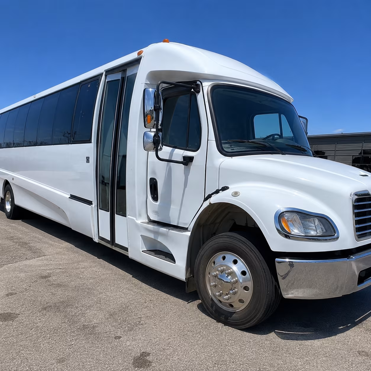 corporate event and conference buses for rocklin groups