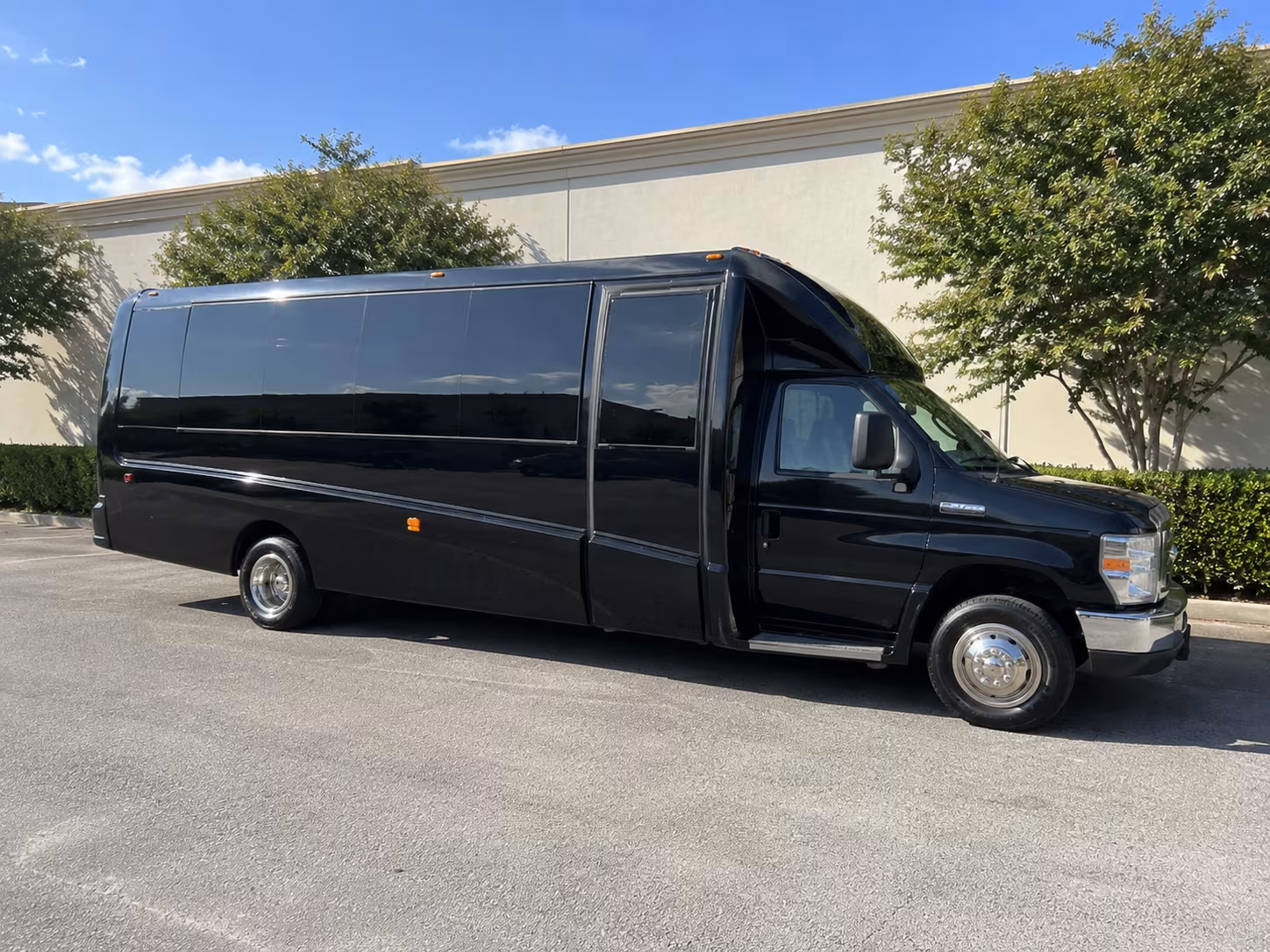 rocklin night out party bus rental