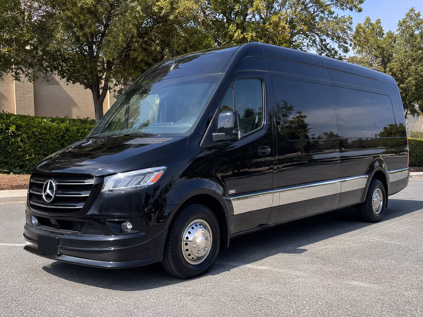 sprinter vans and small group wine tour transportation in rocklin